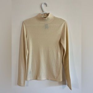 Kit and Ace Merino Blend Turtleneck (size xs)